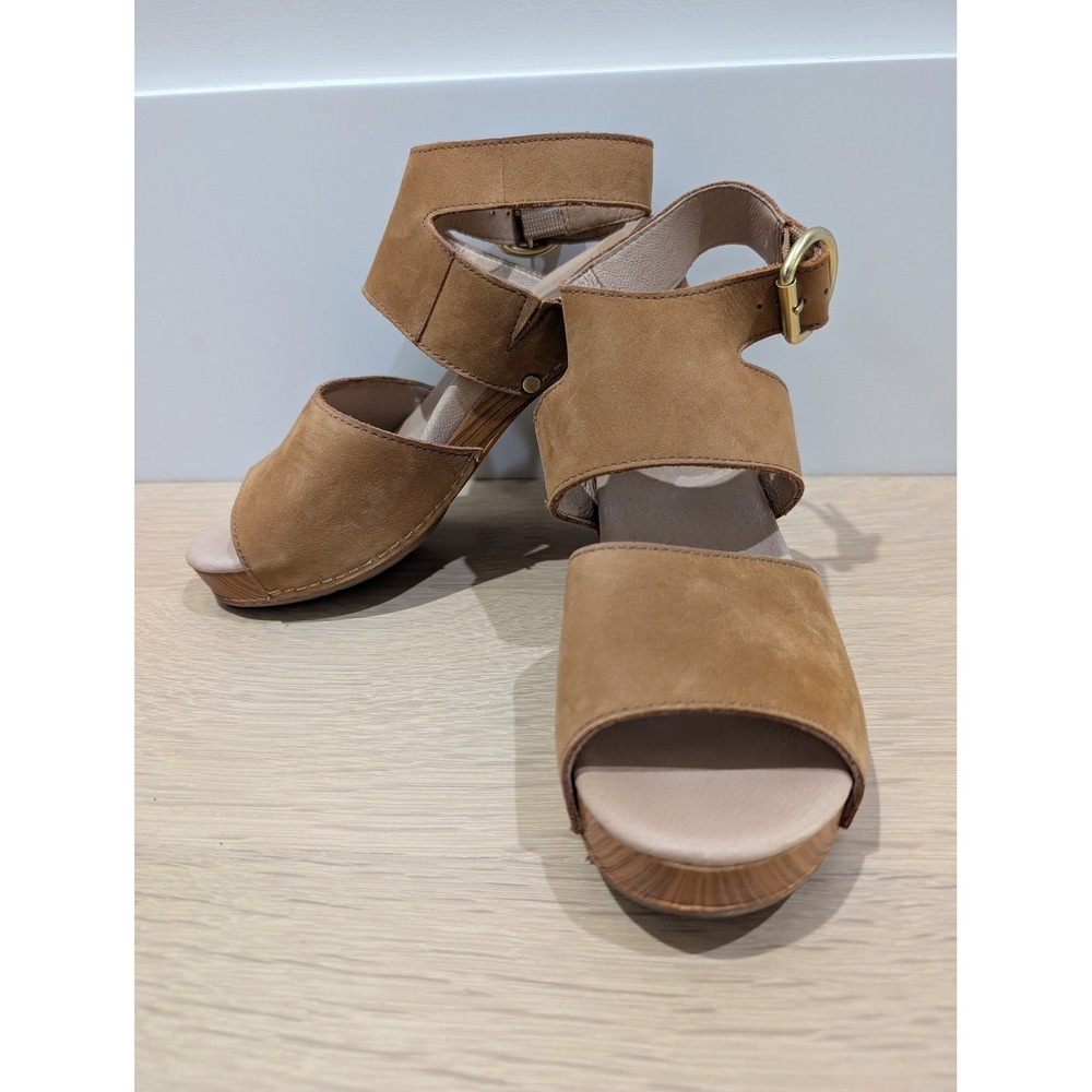 Dansko Thea Honey Brown Nubuck Leather Ankle Strap Clog Sandals Size 36